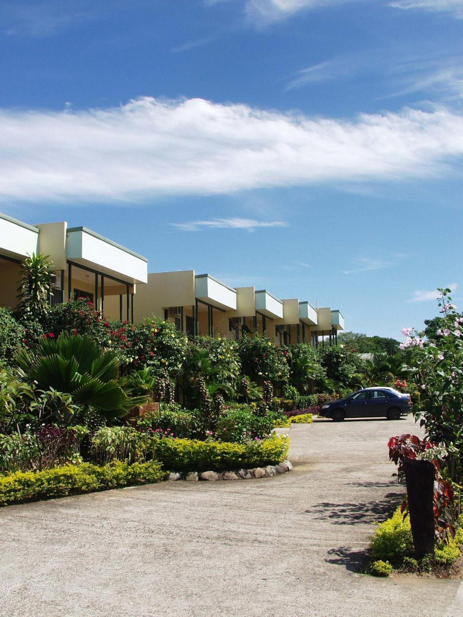 Grand West Villas Nadi Ngoại thất bức ảnh